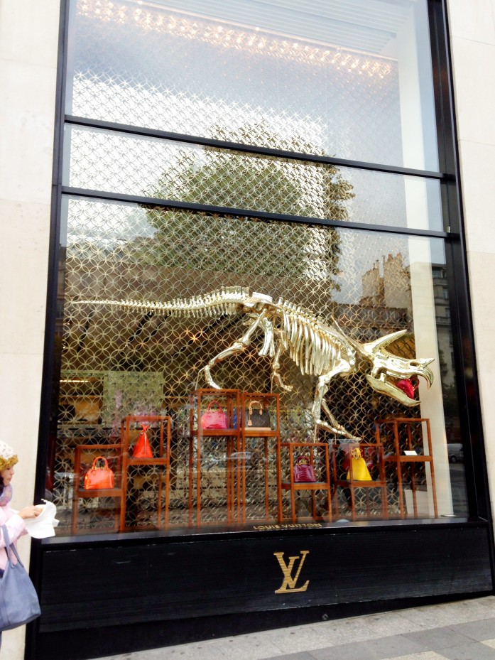 The Louis Vuitton Flagship Store-Champs Elysees - CJW